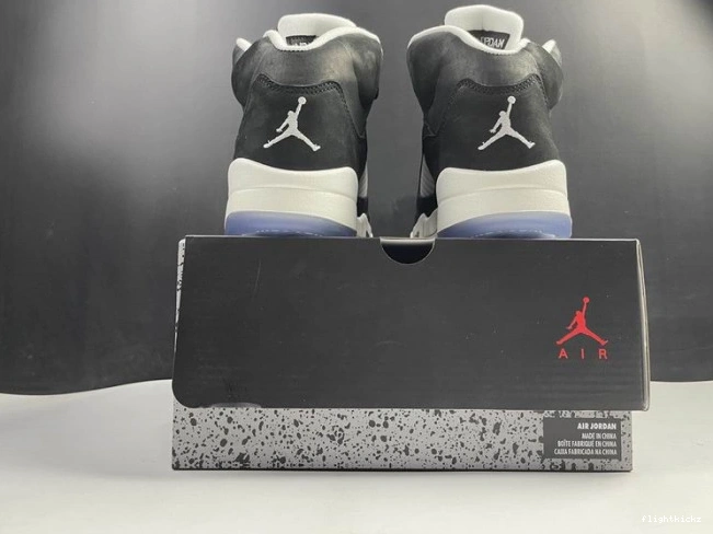 CT4838-011 OREO AIR 5 JORDAN 1019